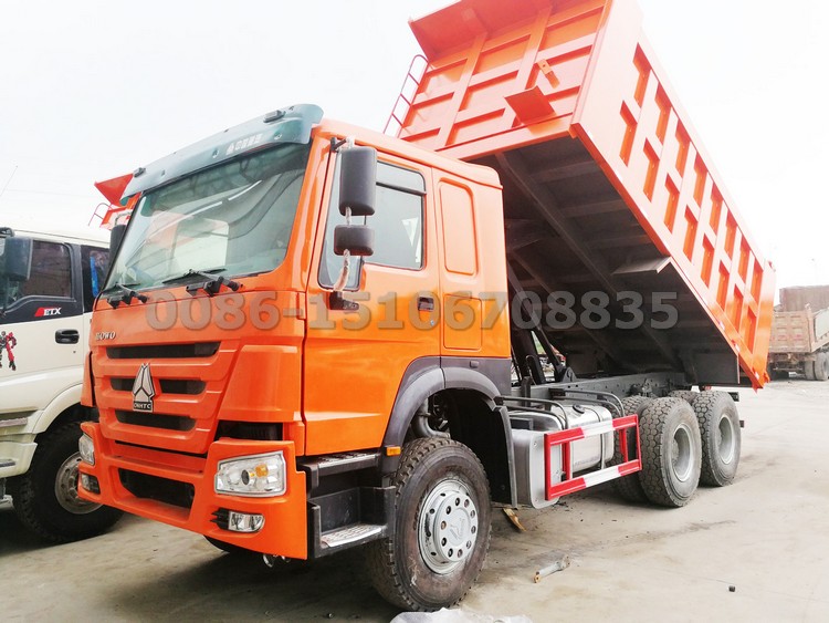 Orange Color HOWO Tipper Dump Truck