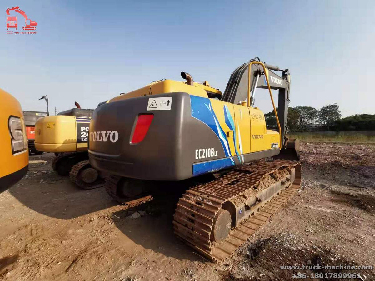 Volvo Excavator EC210BLC Blue